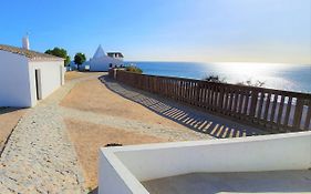 Lovelystay - The Algarvean Oasis